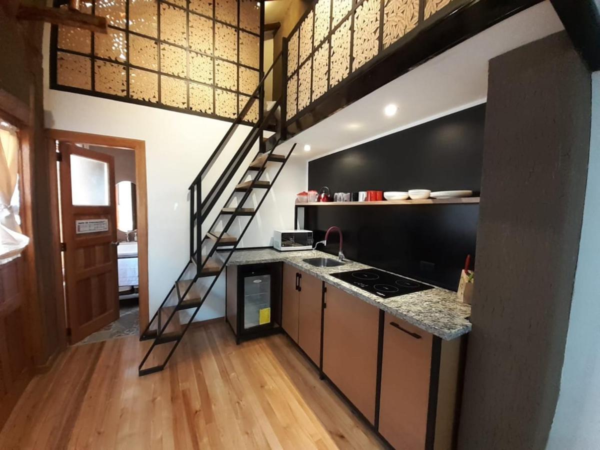 Hostal Suite Le Fabrique Cuenca Esterno foto