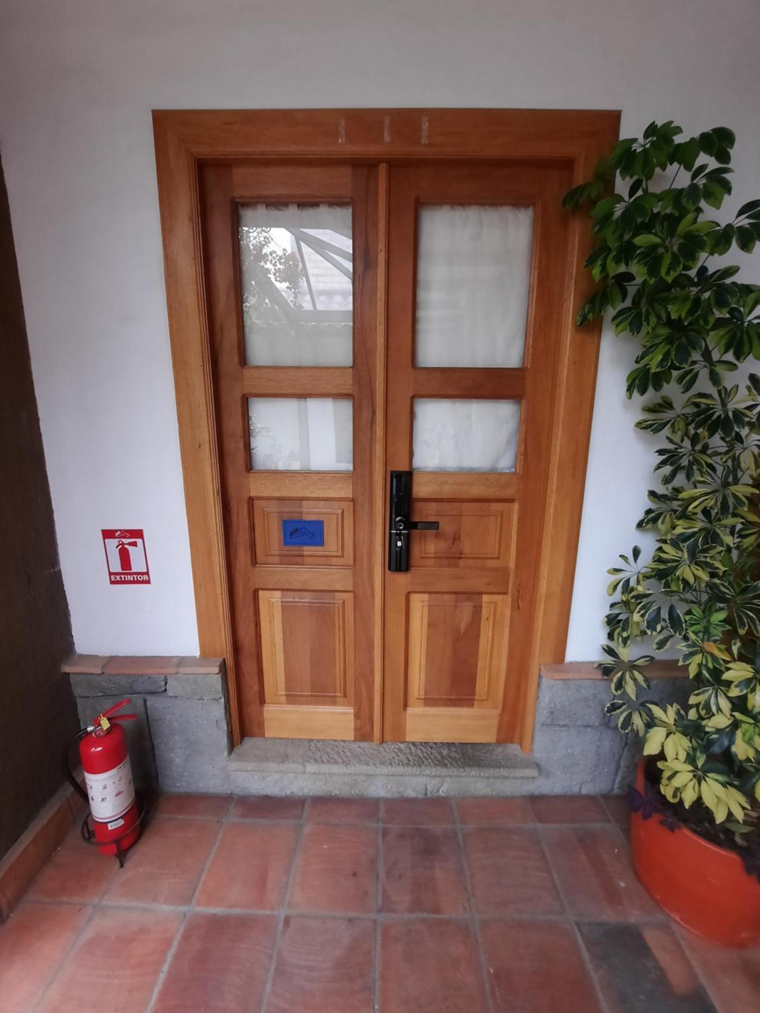 Hostal Suite Le Fabrique Cuenca Esterno foto