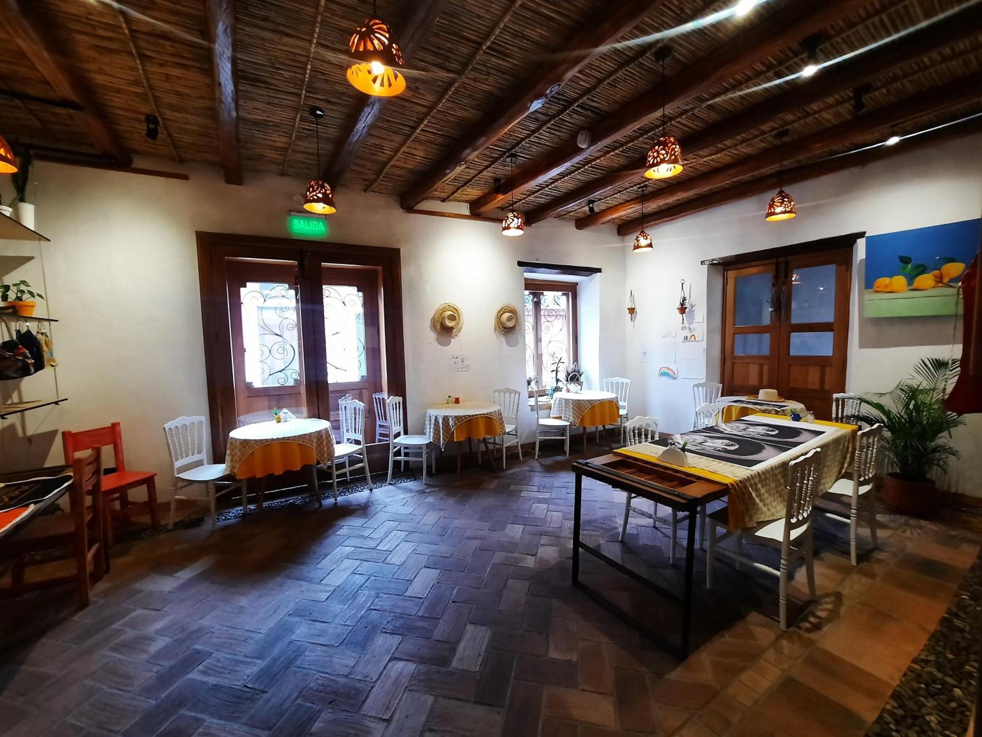 Hostal Suite Le Fabrique Cuenca Esterno foto